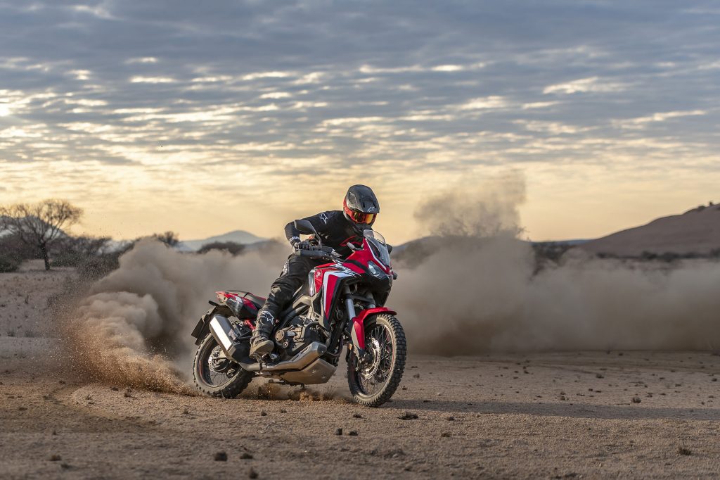 Honda a lansat noile modele Africa Twin CRF1100L.